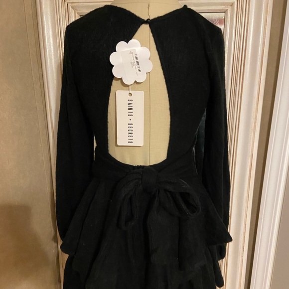 NWT Open-back Sweater Romper - Picture 5 of 6